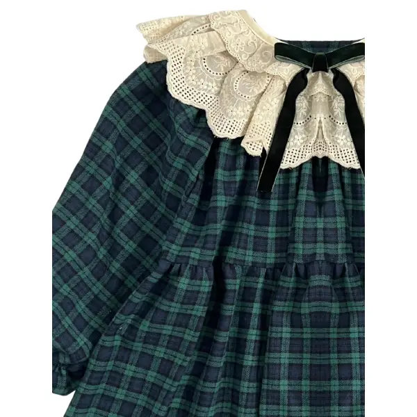 SUKIENKA ŚWIĄTECZNA Z KOŁNIERZYKIEM  W KRATKĘ ZIELONA